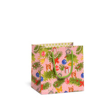 Meowy Christmas gift bags: Medium