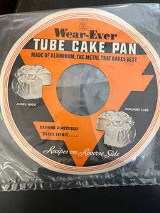 Wear-Ever Tube Cake Pan Made of Aluminum, the Metal that Bakes Best by Wear-Ever