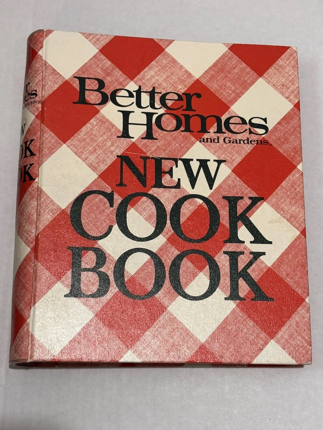 Better Homes and Gardens New Cook Book